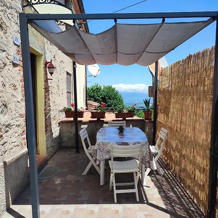 Casa de Férias Casa Vacanze Sole E Luna Lucca